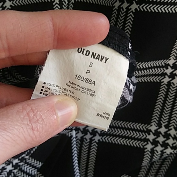 Career or casual unique pattern top - Picture 3 of 4